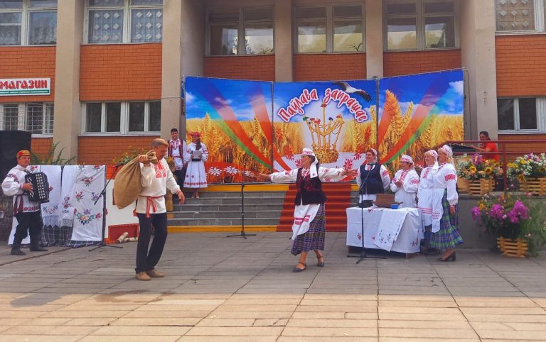 2c1fb25f-e757-438a-94c2-01638e12cdc6