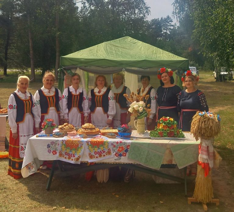 5a23d7ab-9af2-493d-bb4d-461868ff0f4c