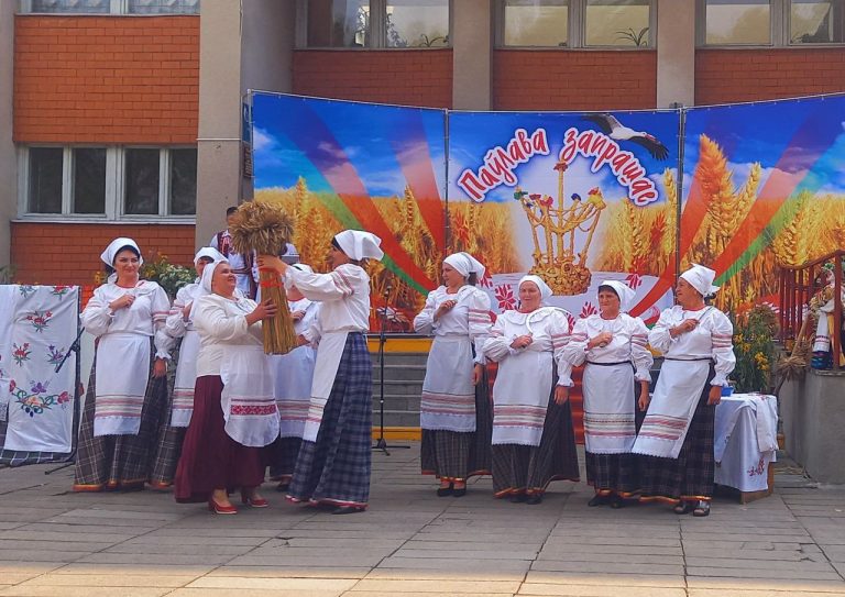 869a8921-17c4-4edc-8afa-3ab622e38c5c