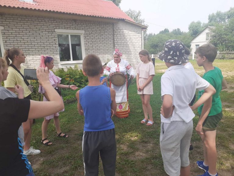 a016387e-c8cd-4f25-9634-8ff557728545