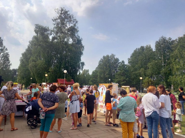 a0b3313f-d379-496d-af64-90c3410634ee