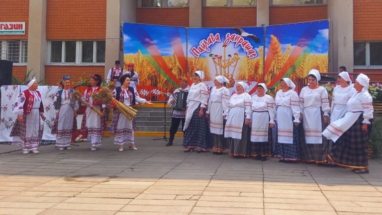 d32d2eb1-007a-441e-bb3a-1eaf845cc590