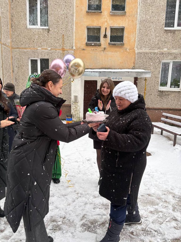 501edf04-40fe-48c7-b8b1-6cbbb1a061fe