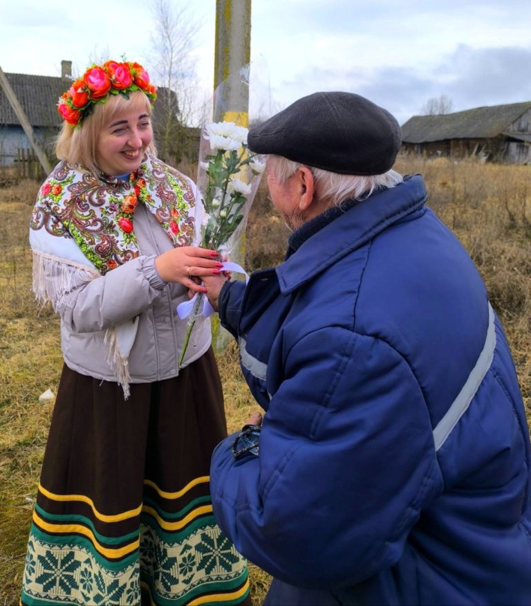 78b329c0-210c-47fa-bb59-ef7aa7a025a7