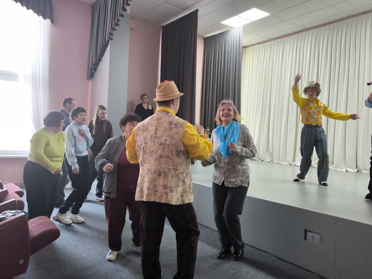 7c5b4d2a-02f3-4b29-bdc6-392eaec5943c